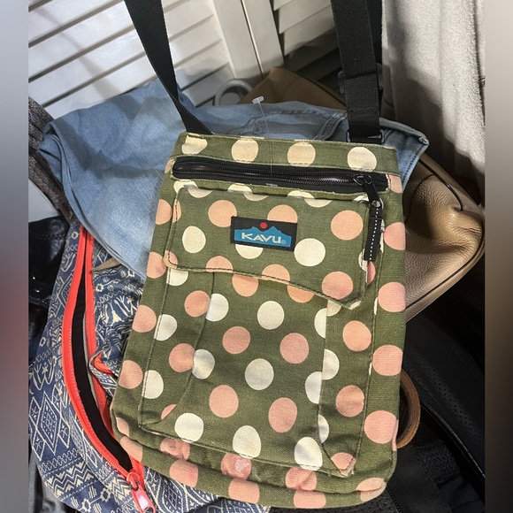 Kavu Bags Kavu Cross Body Bag Great Condition No Rips Or Stains